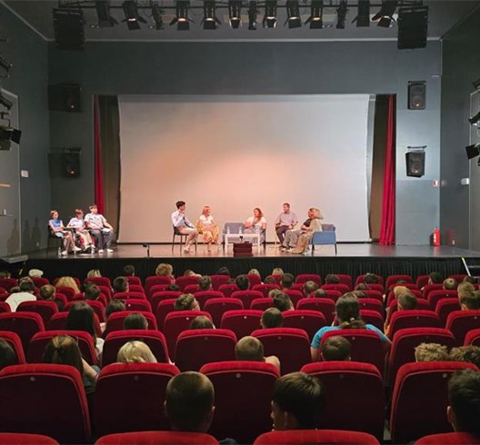 Panel rasprava o umjetnoj inteligenciji u organizaciji OŠ Eugena Kvaternika